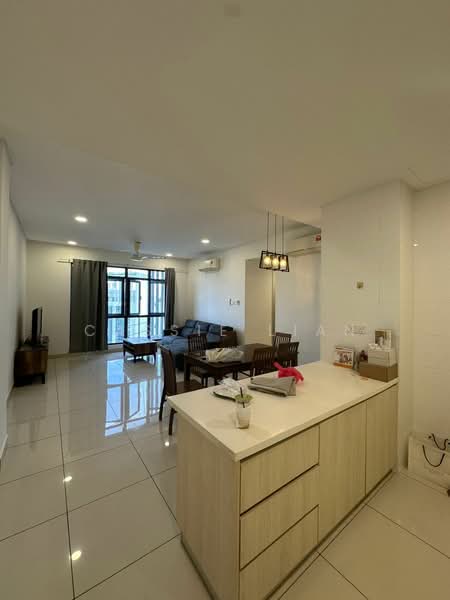Kondominium untuk Disewa di Vivo Residential Suites - Cassie Lian - Living Room - PropertyGuru.com.my
