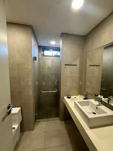 Kondominium untuk Disewa di Vivo Residential Suites - Cassie Lian - Bathroom - PropertyGuru.com.my