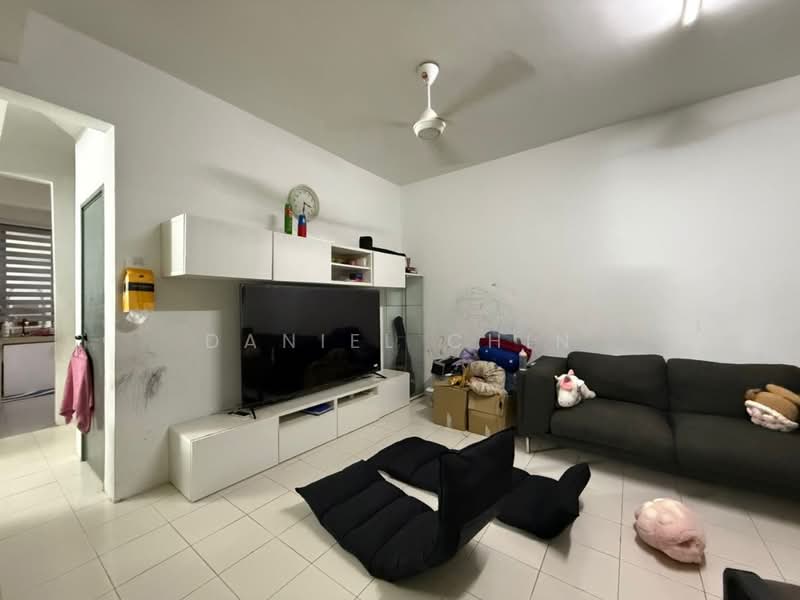 Rumah Teres 2 Tingkat untuk Dijual di Ukay Bistari (Ulu Kelang) - Daniel Chin - Living Room - PropertyGuru.com.my