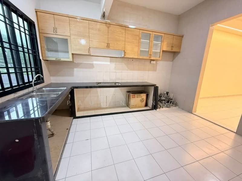 1-storey Terraced House for Sale in Taman Pulai Jaya (Kulai) - Pauline Ng - Kitchen - PropertyGuru.com.my