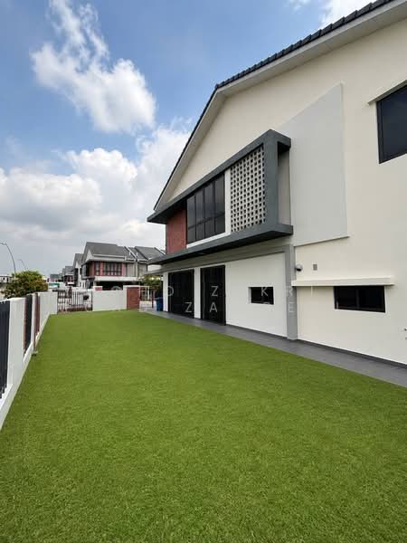 2-storey Terraced House for Sale in Elmina (Shah Alam) - Mohd Zakri Mohd Zamberi - Exterior - PropertyGuru.com.my
