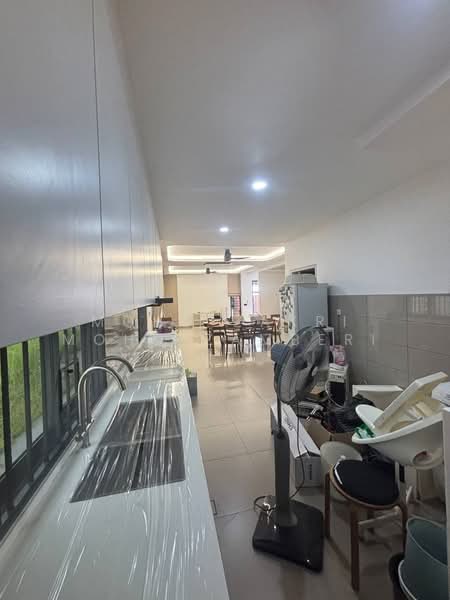 2-storey Terraced House for Sale in Elmina (Shah Alam) - Mohd Zakri Mohd Zamberi - Kitchen - PropertyGuru.com.my