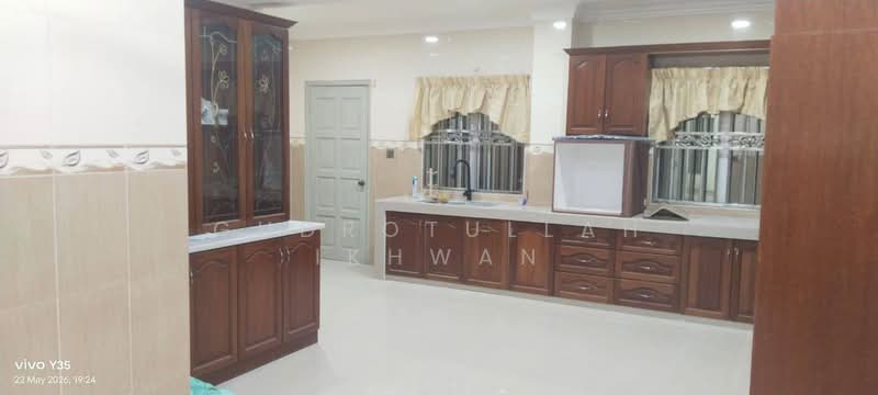 2-storey Terraced House for Rent in Prima Saujana (Kajang) - Gudrotullah Ikhwan - Kitchen - PropertyGuru.com.my