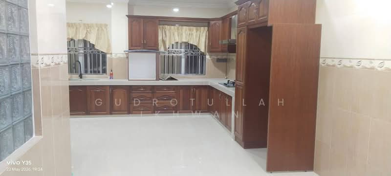 2-storey Terraced House for Rent in Prima Saujana (Kajang) - Gudrotullah Ikhwan - Kitchen - PropertyGuru.com.my