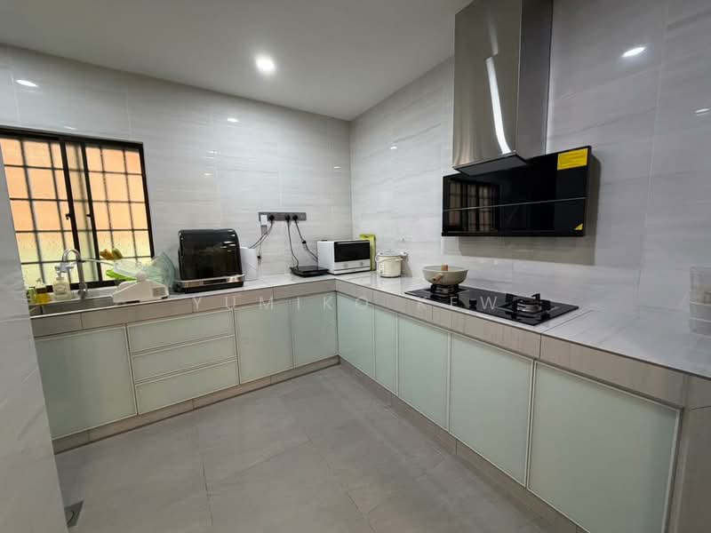 Rumah Teres 2 Tingkat untuk Dijual di Bandar Sungai Long (Selangor) - Yumiko Kew - Kitchen - PropertyGuru.com.my