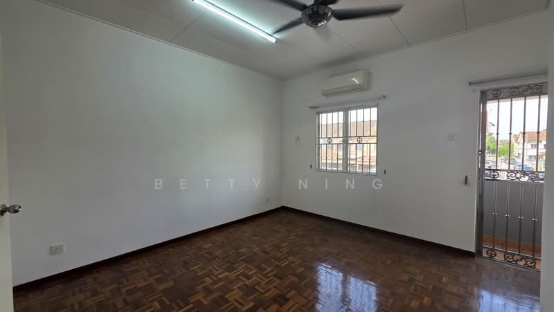 2-storey Terraced House for Sale in Setia Impian (Setia Alam) - Betty Ning - Interior - PropertyGuru.com.my