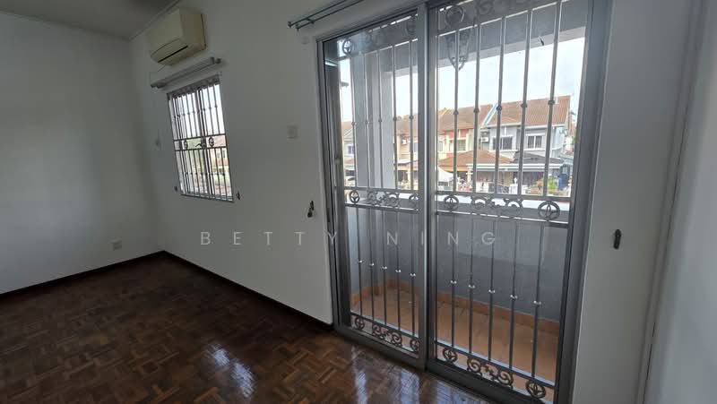 2-storey Terraced House for Sale in Setia Impian (Setia Alam) - Betty Ning - Interior - PropertyGuru.com.my