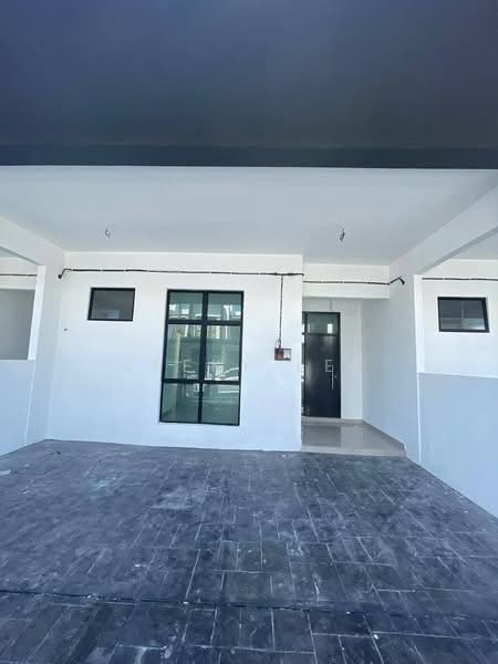 Rumah Teres 2 Tingkat untuk Dijual di Lunas (Kedah) - Beeky Lee - Entrance - PropertyGuru.com.my