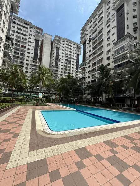 Kondominium untuk Dijual di Chancellor - Thim Chin Kit - Exterior - PropertyGuru.com.my