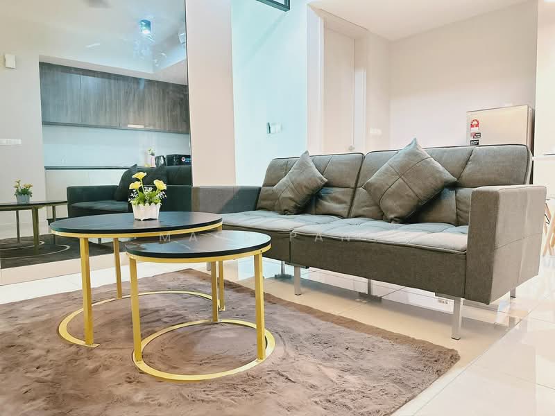 Servis Apartment untuk Disewa di Datum Jelatek (LINQ Sky Residence) - Macs Pang - Living Room - PropertyGuru.com.my