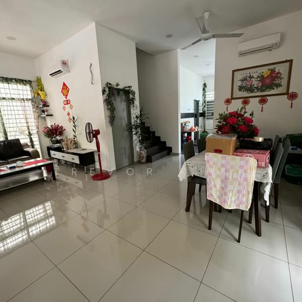 2-storey Terraced House for Sale in Taman Desa Damai (Bentong) - Trevor Chai - Living Room - PropertyGuru.com.my