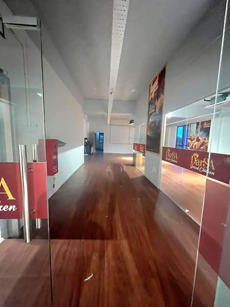 Shop for Rent in Bangi (Selangor) - Sue Ahmad - Corridor - PropertyGuru.com.my