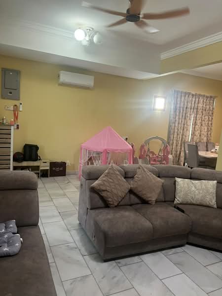 Rumah Teres 2.5 Tingkat untuk Dijual di Taman Desa Murni (Butterworth) - Aswad . - Living Room - PropertyGuru.com.my