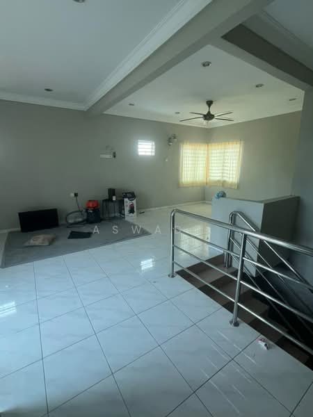 Rumah Teres 2.5 Tingkat untuk Dijual di Taman Desa Murni (Butterworth) - Aswad . - Living Room - PropertyGuru.com.my