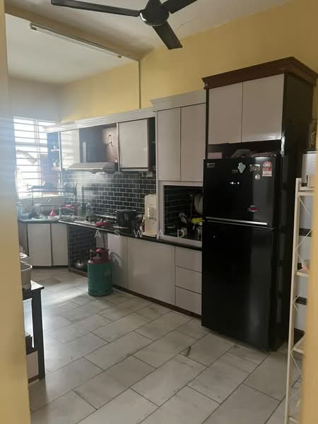 Rumah Teres 2.5 Tingkat untuk Dijual di Taman Desa Murni (Butterworth) - Aswad . - Kitchen - PropertyGuru.com.my