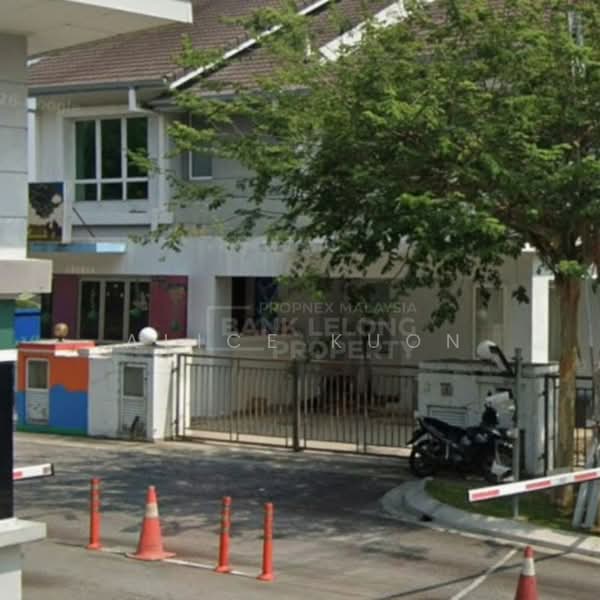 Rumah Berkembar untuk Dijual di Puchong (Selangor) - Alice Kuon - Exterior - PropertyGuru.com.my