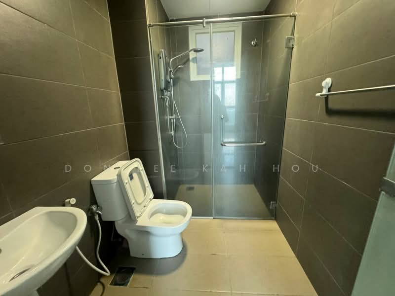 Condominium for Rent at Mutiara Ville - Don Lee Kah Hou - Bathroom - PropertyGuru.com.my