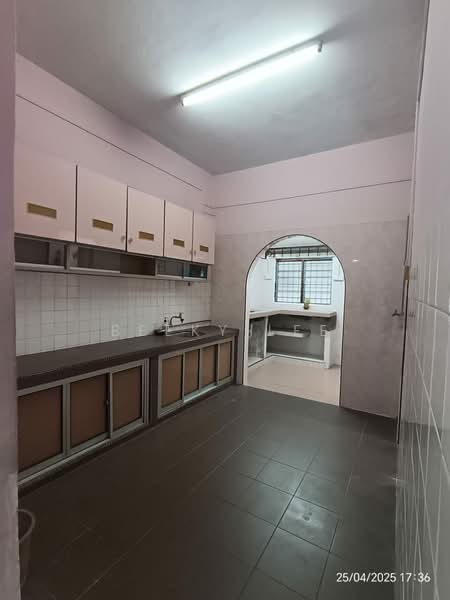 2-storey Terraced House for Rent in Taiping (Perak) - Beeky Lee - Kitchen - PropertyGuru.com.my