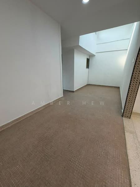 Rumah Teres 1 Tingkat untuk Dijual di Taman Johor (Tampoi) - Amber Hew - Interior - PropertyGuru.com.my