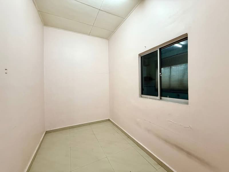 Terraced House for Sale in Klang (Selangor) - Megat Danial - PropertyGuru.com.my