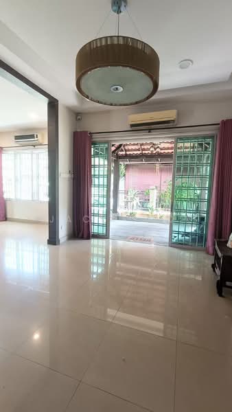Rumah Berkembar untuk Dijual di Ambang Botanic (Klang) - Jack Soo - Living Room - PropertyGuru.com.my
