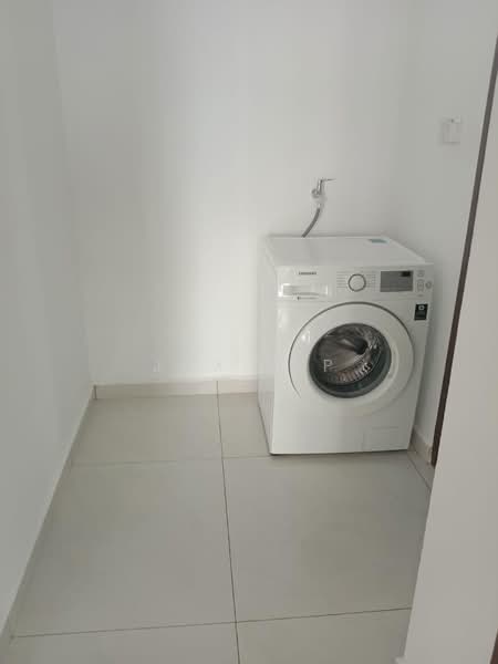 Kondominium untuk Disewa di Bay Point @ Country Garden Danga Bay - Jax Yip - PropertyGuru.com.my