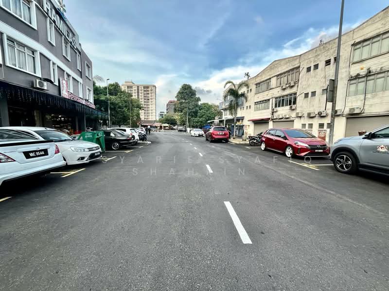 Kedai / Pejabat untuk Disewa di Seksyen 20 (Shah Alam) - Absyarie Syafiq Shahrin - PropertyGuru.com.my