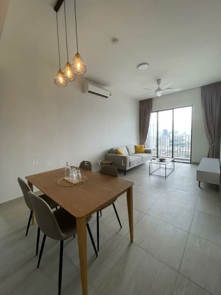 Servis Apartment untuk Disewa di Atwater : Service Residences - Hailey Leong - Living Room - PropertyGuru.com.my
