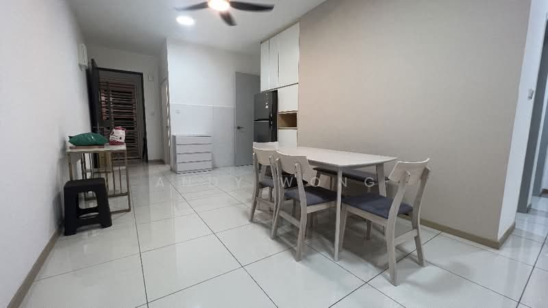 Servis Apartment untuk Disewa di RYAN & MIHO - Andy Wong - Dining Room - PropertyGuru.com.my
