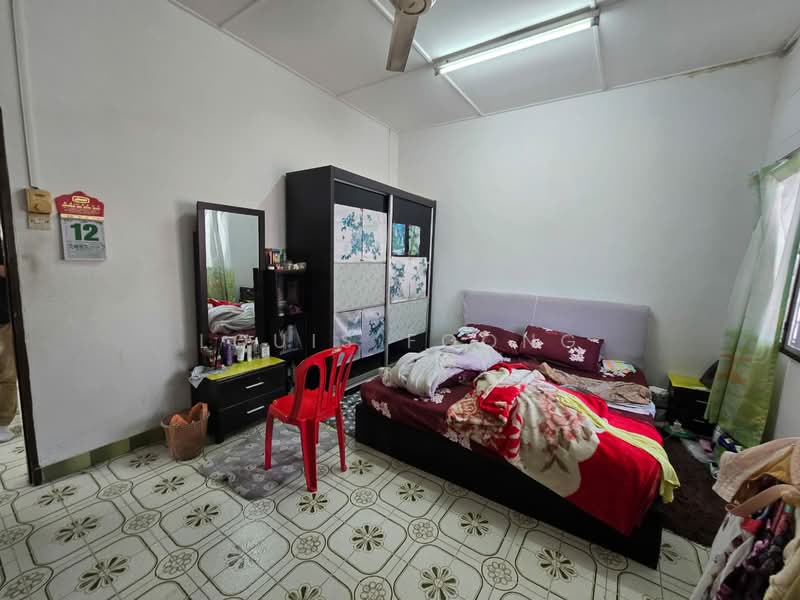 2-storey Terraced House for Sale in Taman Petaling (Kepong) - Louis Foong - Bedroom - PropertyGuru.com.my
