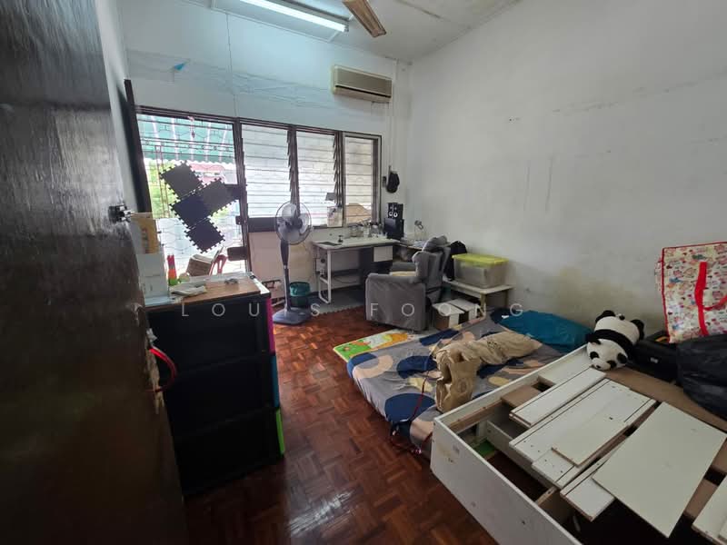 2-storey Terraced House for Sale in Taman Petaling (Kepong) - Louis Foong - Bedroom - PropertyGuru.com.my
