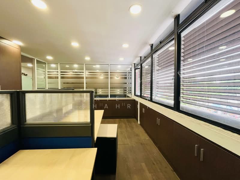 Kedai / Pejabat untuk Disewa di Seksyen 20 (Shah Alam) - Absyarie Syafiq Shahrin - Interior - PropertyGuru.com.my
