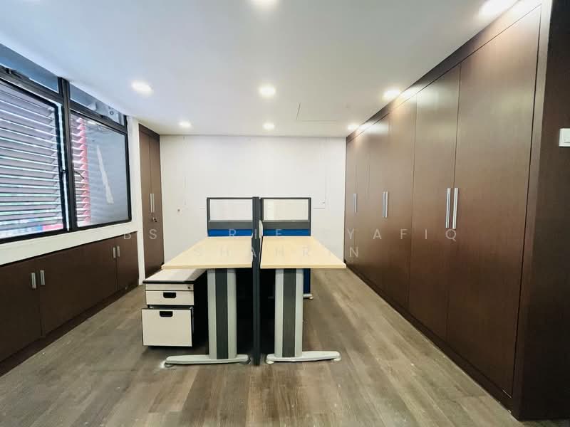 Kedai / Pejabat untuk Disewa di Seksyen 20 (Shah Alam) - Absyarie Syafiq Shahrin - Interior - PropertyGuru.com.my