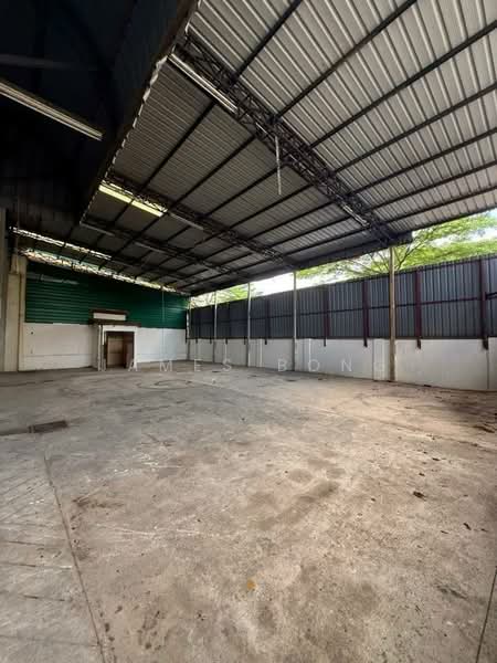 Factory for Rent in Taman Kempas Utama (Tebrau) - James Bong - Interior - PropertyGuru.com.my
