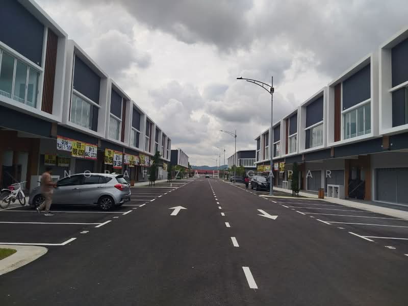 Shop / Office for Rent in Bandar Serenia (Dengkil) - NoraFizah Gapar - Exterior - PropertyGuru.com.my