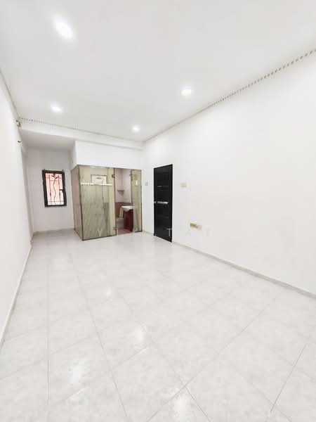 1-storey Terraced House for Sale in Taman Sri Tebrau (Johor Bahru) - Yik Tat - PropertyGuru.com.my