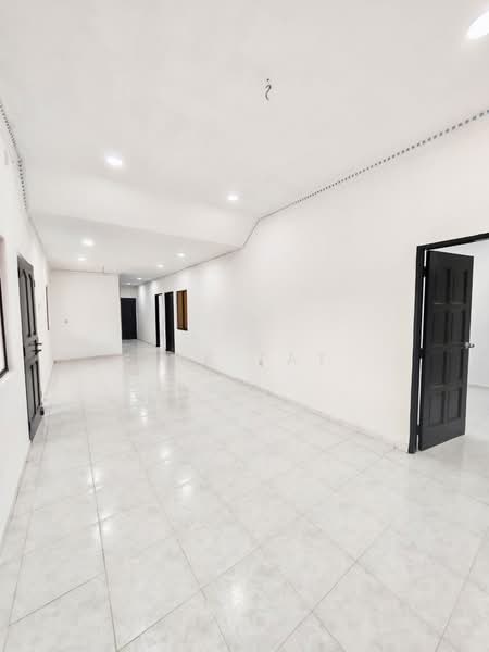 1-storey Terraced House for Sale in Taman Sri Tebrau (Johor Bahru) - Yik Tat - PropertyGuru.com.my