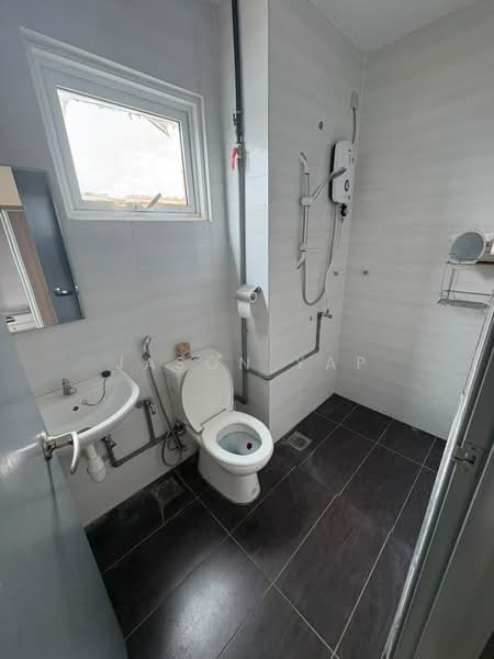 Condominium for Rent at Lavender Residences - Jason Yap - Bathroom - PropertyGuru.com.my
