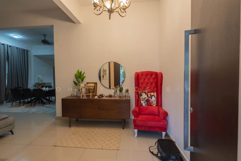 Semi-Detached House for Sale in Rawang (Selangor) - Mohd Yunos Bin A.Karim - Entrance - PropertyGuru.com.my