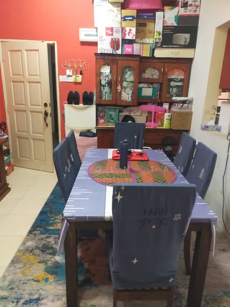 Pangsapuri untuk Disewa di Laman Suria - Lincoln Tan - Dining Room - PropertyGuru.com.my