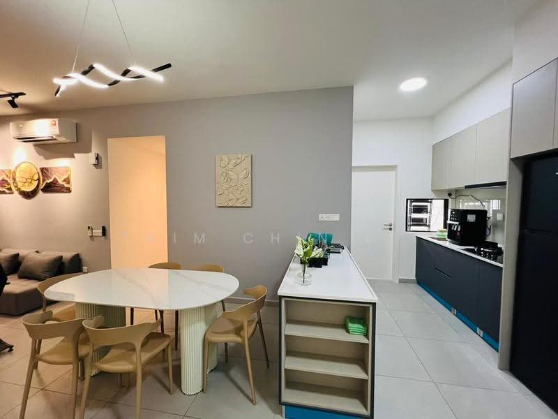 Kediaman Servis untuk Dijual di D'Ivo - Thim Chin Kit - Dining Room - PropertyGuru.com.my