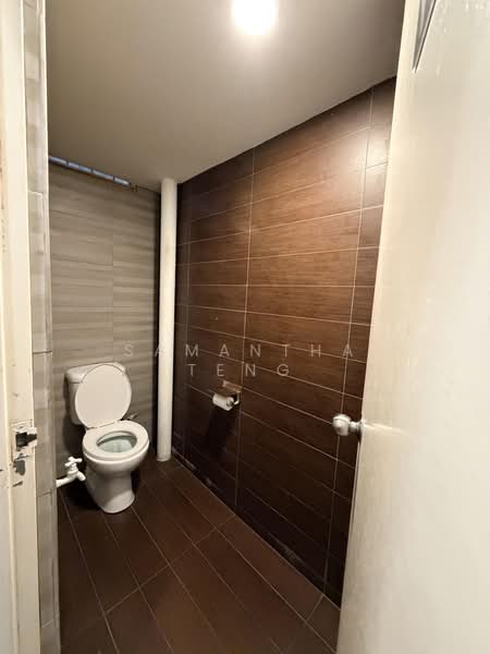 Shop for Rent in Taman Molek (Johor Bahru) - Samantha Teng - PropertyGuru.com.my