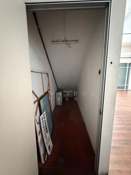 Shop for Rent in Taman Molek (Johor Bahru) - Samantha Teng - PropertyGuru.com.my