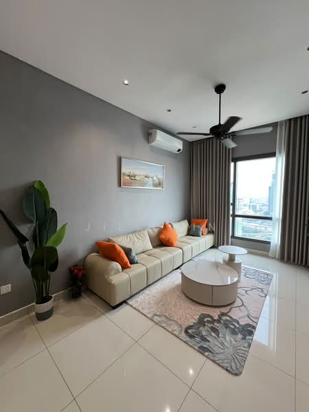 Kondominium untuk Disewa di TRIA Seputeh in 9 Seputeh, Kuala Lumpur - Jie Chin - Living Room - PropertyGuru.com.my