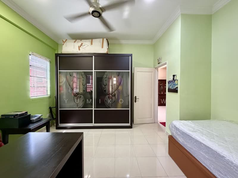 Semi-Detached House for Sale in Capa Residency (Kajang) - Yumiko Kew - Bedroom - PropertyGuru.com.my