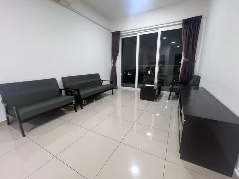 Servis Apartment untuk Dijual di Seasons Amara Larkin - Erica Lim - Living Room - PropertyGuru.com.my