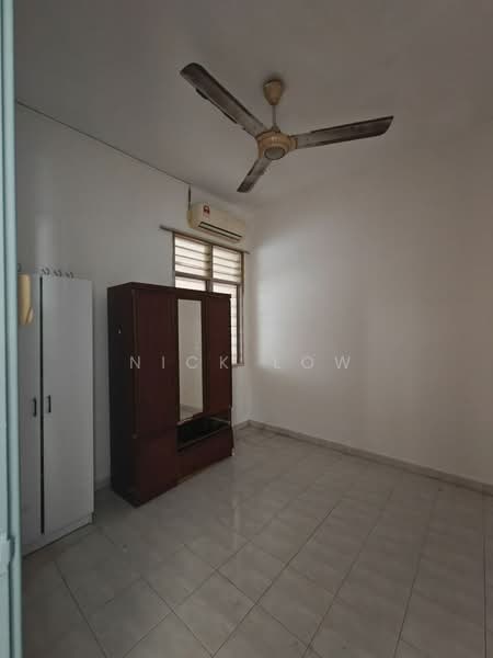 Rumah Teres 2 Tingkat untuk Disewa di Bandar Putra (Kulai) - Nick Low - Interior - PropertyGuru.com.my