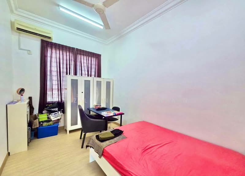 2-storey Terraced House for Sale in Setiawangsa (Kuala Lumpur) - Hazlin Miswan - Bedroom - PropertyGuru.com.my