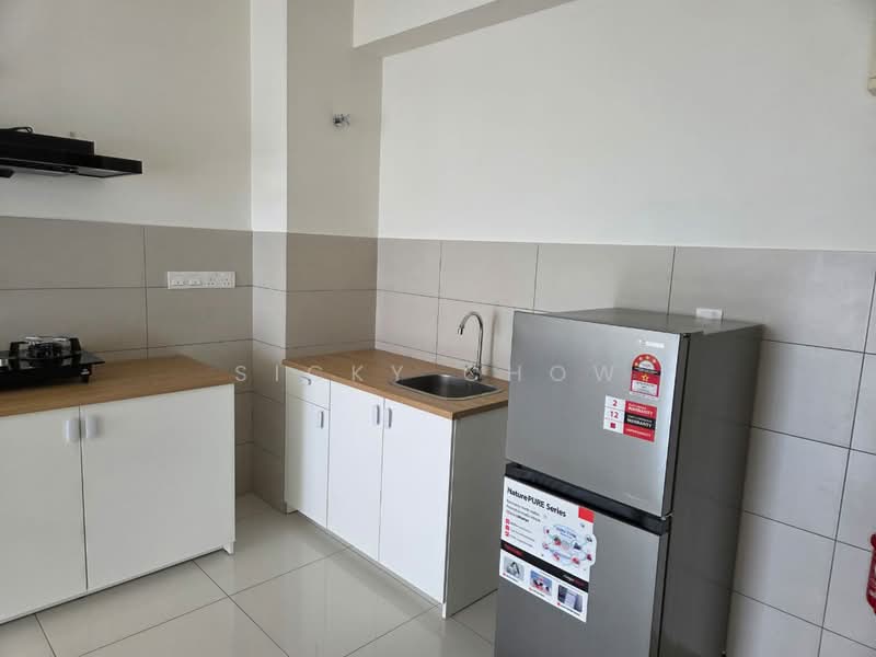 Service Residence for Rent at Emerald 9 - Sicky Chow - Kitchen - PropertyGuru.com.my