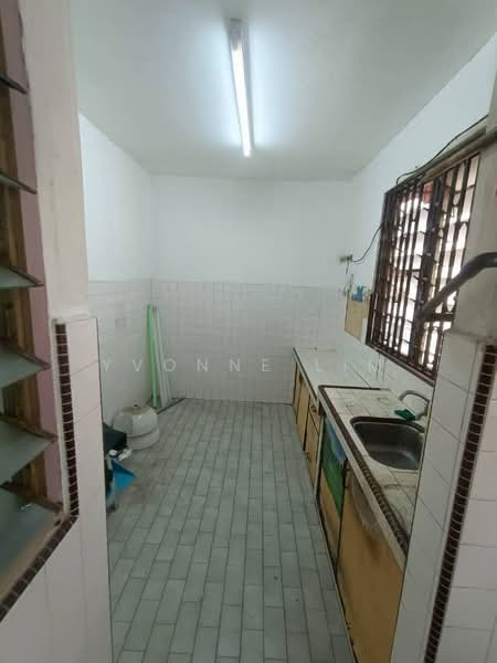 Rumah Flat untuk Dijual di Taman Daya - Jalan Bertam 1, 10 and 16 - Yvonne Lim - Kitchen - PropertyGuru.com.my
